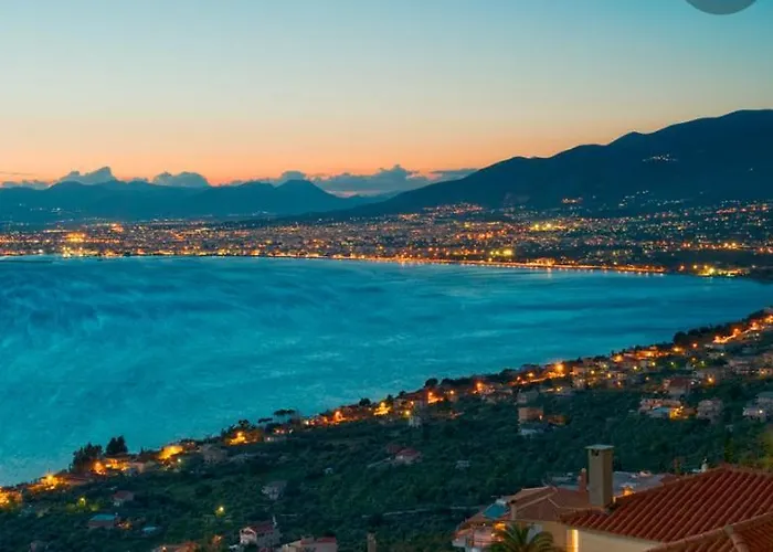 λυδια Casa de Férias Calamata