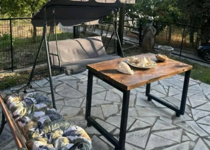 λυδια Casa de Férias Calamata